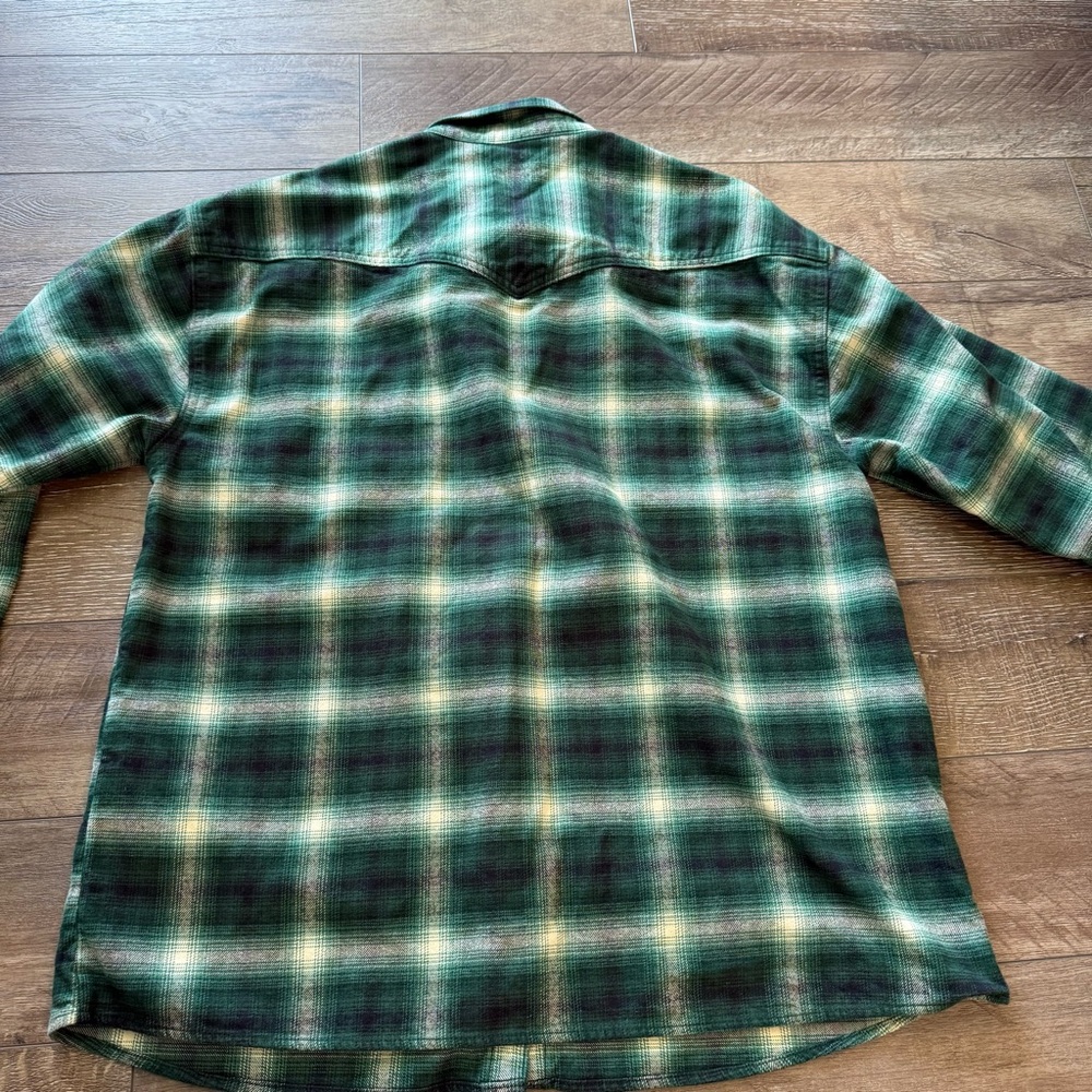 Levi's Button Down Shirt - Picture 4 of 4